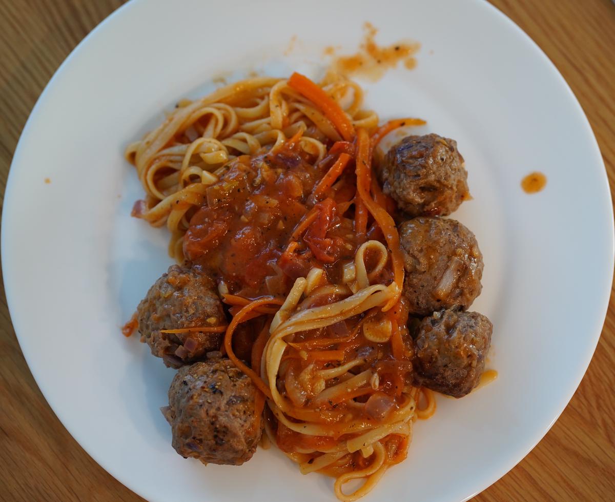 Meatball Spaghetti