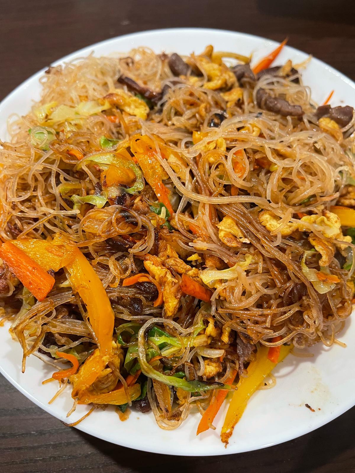 Singapore Style Fried Noodles